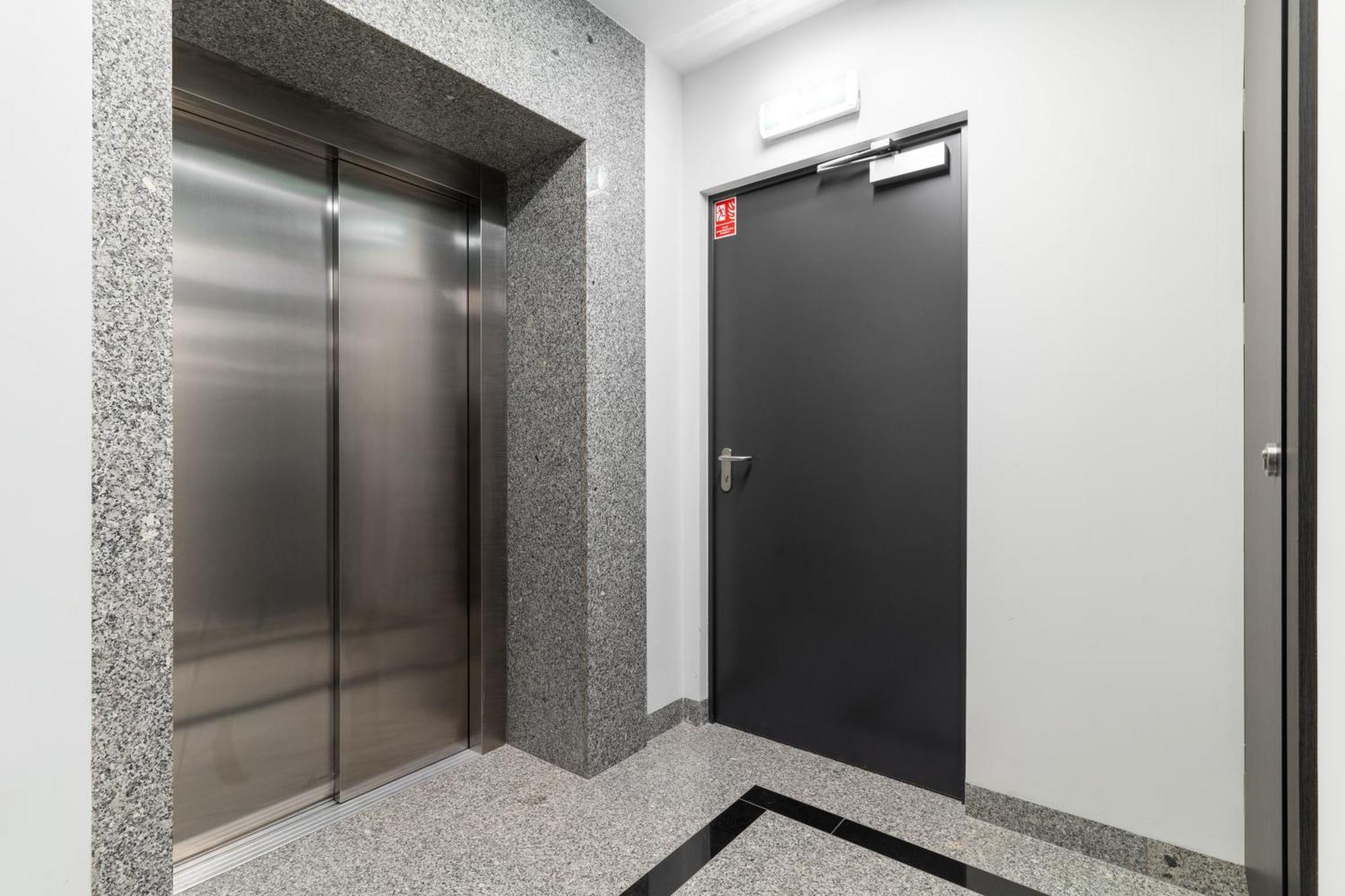 Lineburg Villa Apartments Βαρσοβία Εξωτερικό φωτογραφία