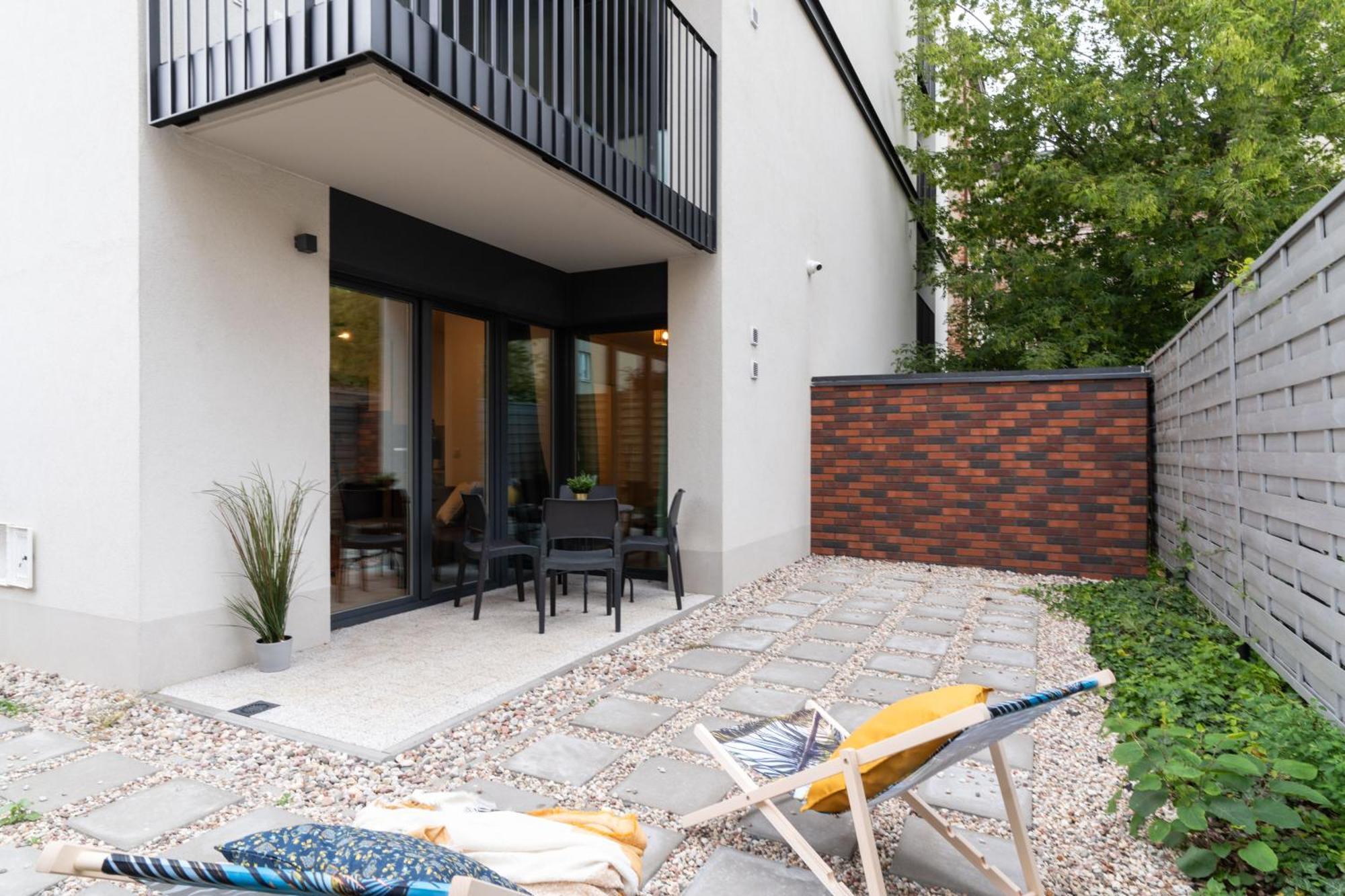 Lineburg Villa Apartments Βαρσοβία Εξωτερικό φωτογραφία